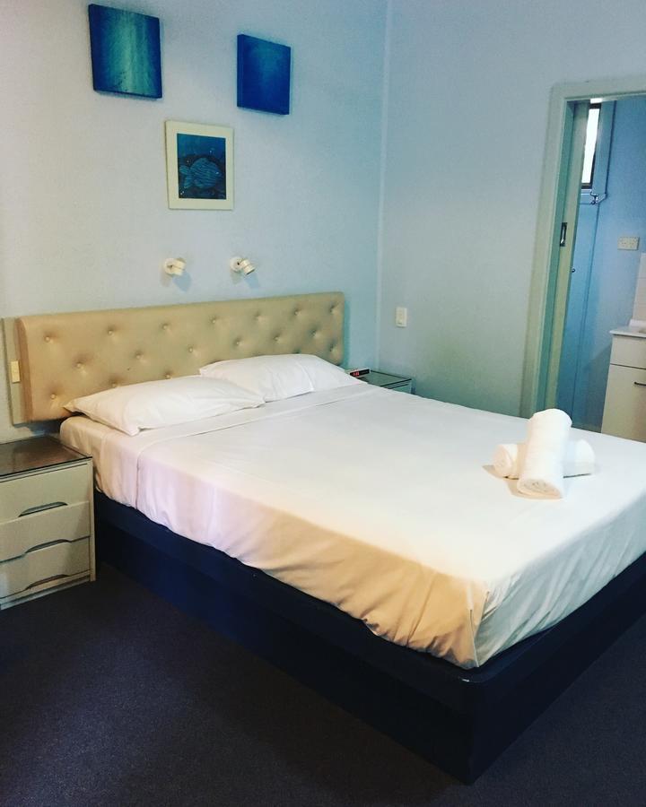 Sapphire Motel Korora Bagian luar foto
