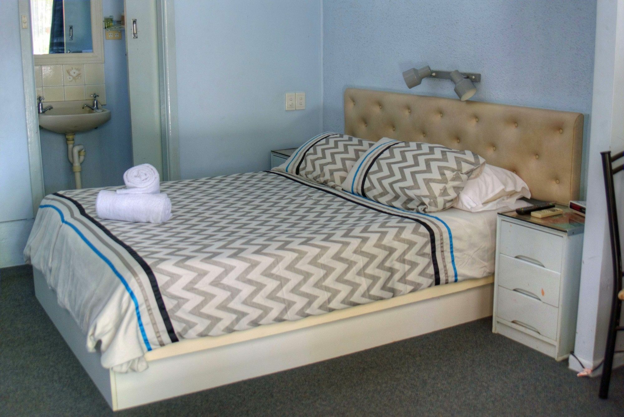 Sapphire Motel Korora Bagian luar foto
